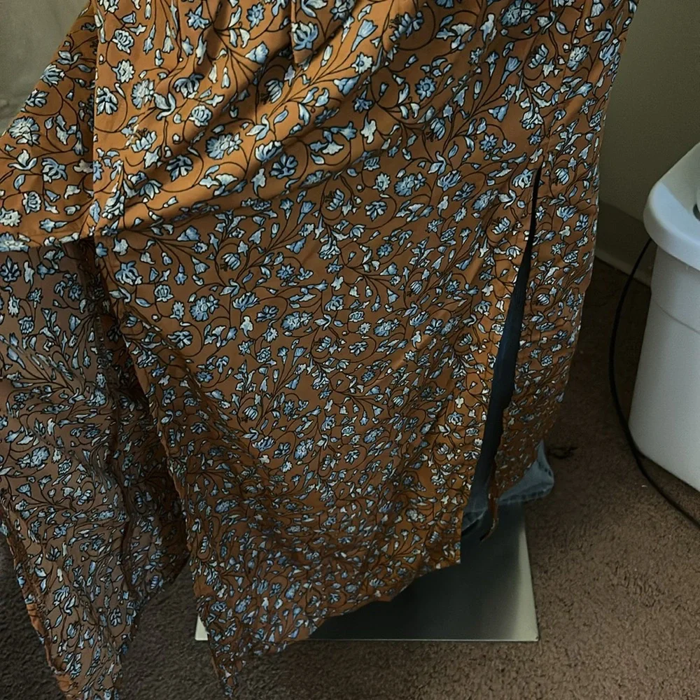 Floral Brown Maxi Dress - Picture 3 of 5